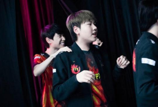 还是要保BO？翼风公开LDL假赛真相：领队被裹挟了！他真没得选