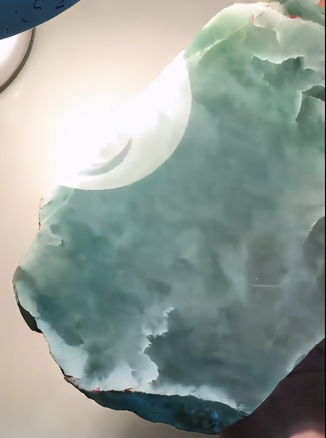 全是裂的沙枣青籽料,全是裂的珠宝