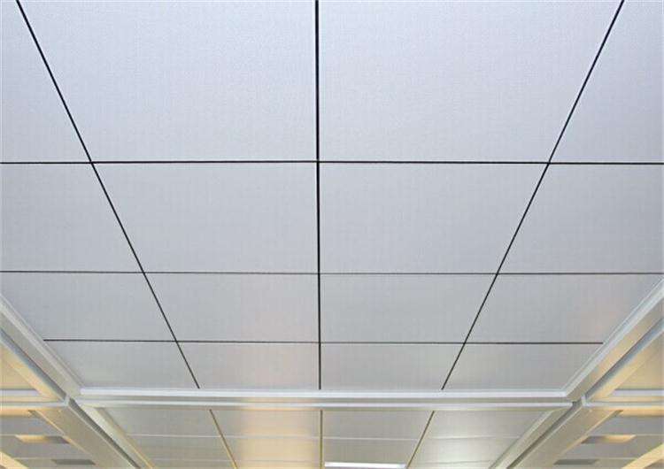 客厅吊顶用pvc有哪些款式,客厅吊顶用塑料扣板好看吗