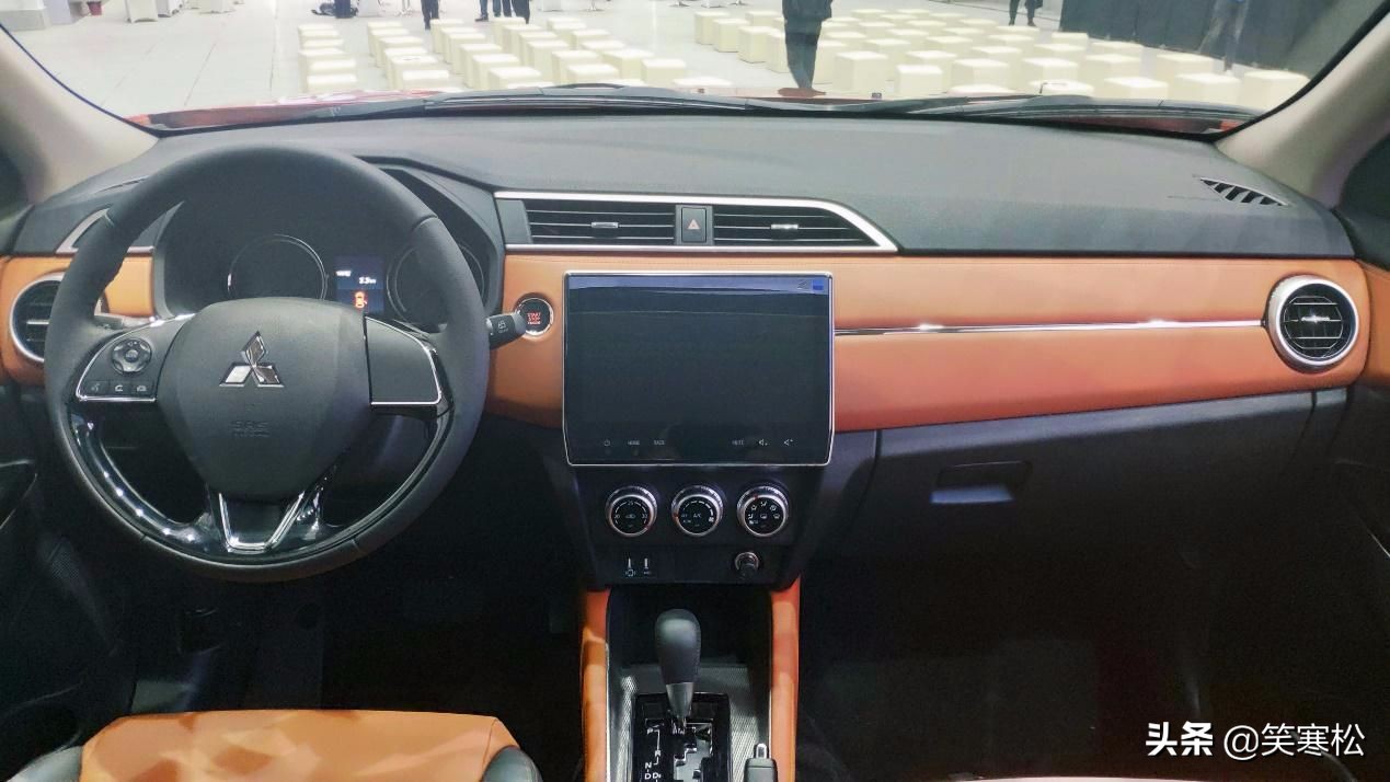 全新劲炫上市,2013年三菱劲炫2.0四驱高配多少钱