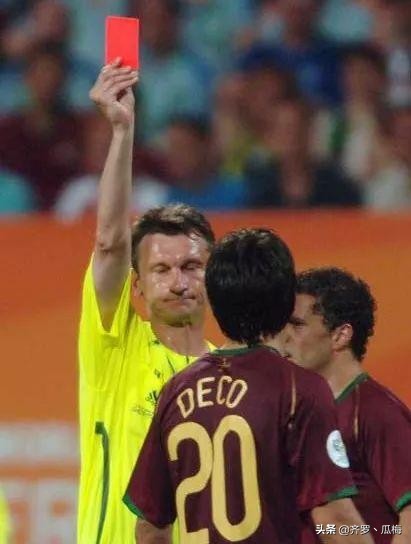足坛十大帅哥裁判,盘点那些足坛中裁判的帅气时刻