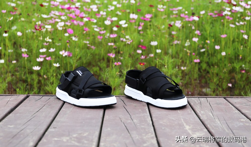 走出自己的品味——FREETIE两穿休闲凉鞋体验