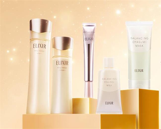 原来，SKll、CPB、姬芮Za、艾杜纱、安耐晒都是他的