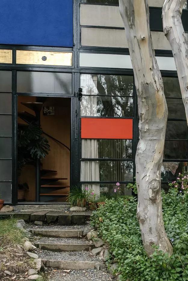 现代住宅经典建筑,现代建筑十大经典