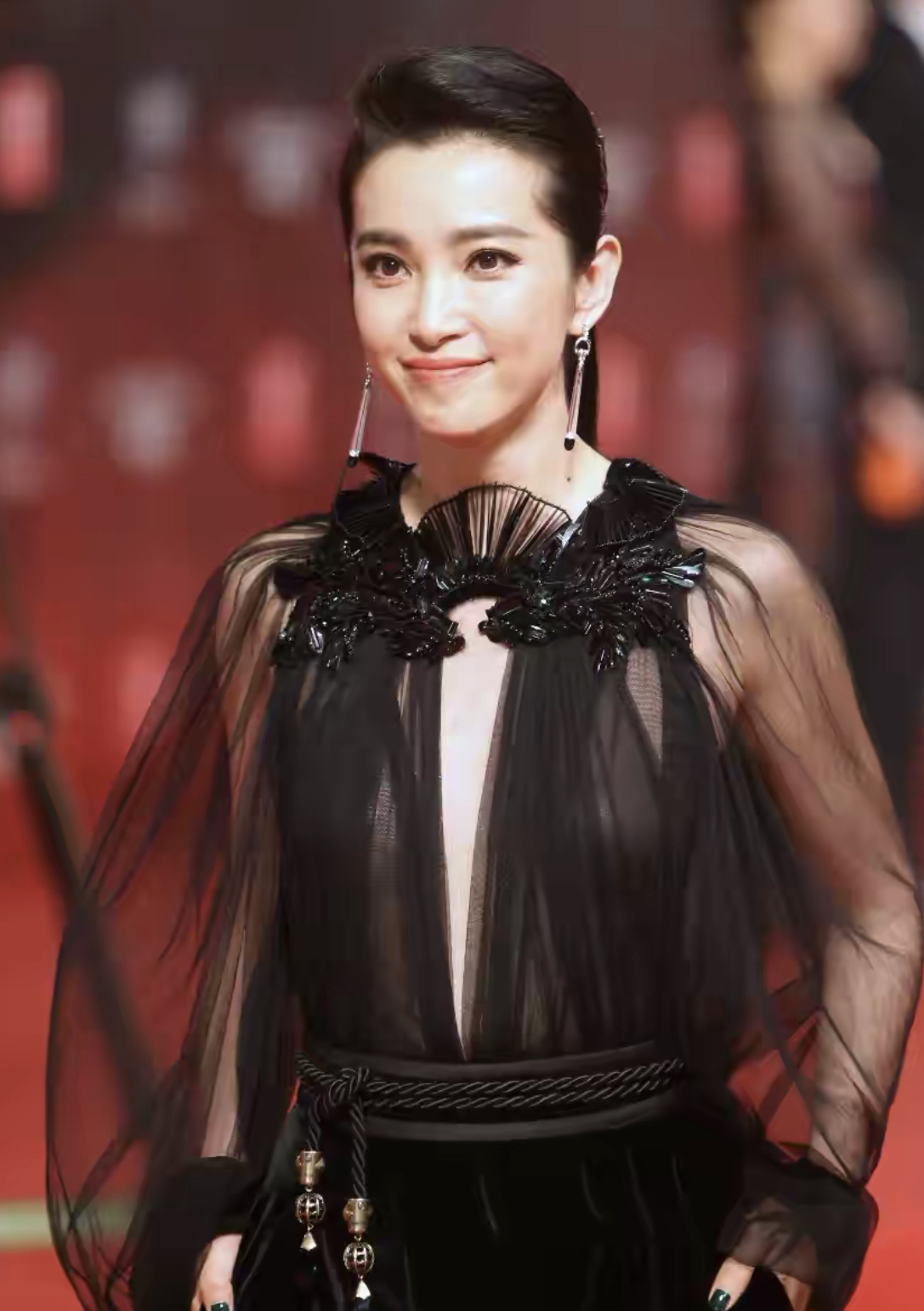 李冰冰放肆穿衣挑战,李冰冰穿格子西装秀好身材