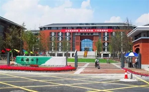 还在抱怨高新区初中不好？这6所学校站出来为高新区发声