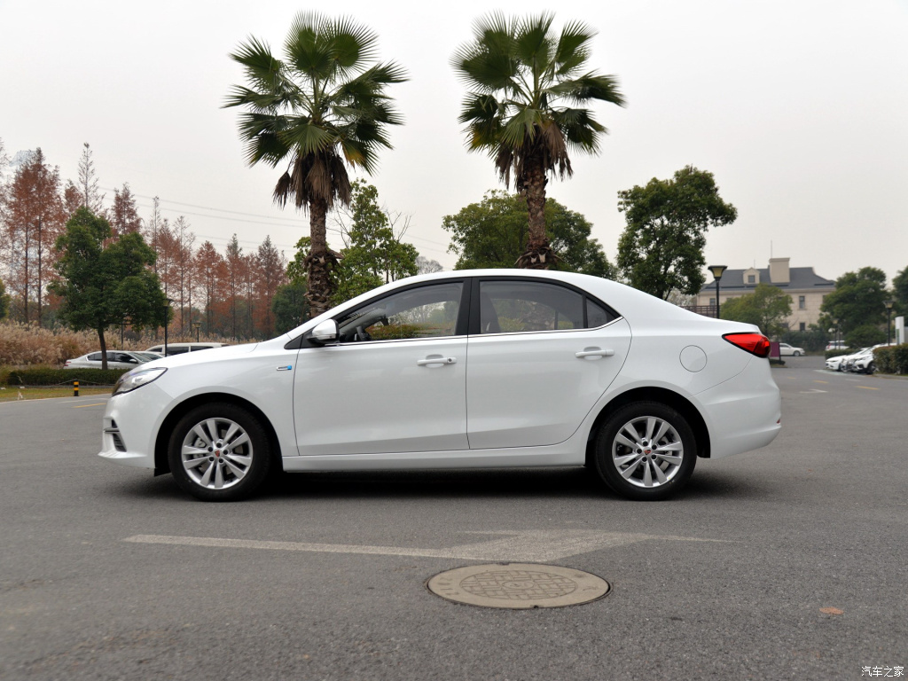 荣威360用什么机油合适,二手荣威360现在多少钱