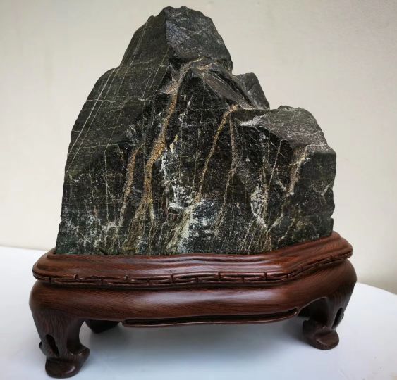 崂山绿石精品欣赏,什么样的崂山绿石值钱