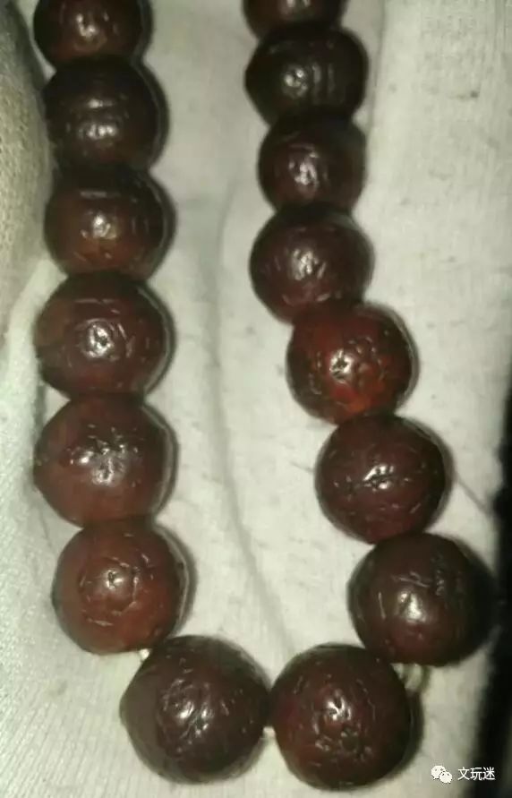 菩提手串长毛发霉有危害,菩提手串长虫子对我们有什么危害