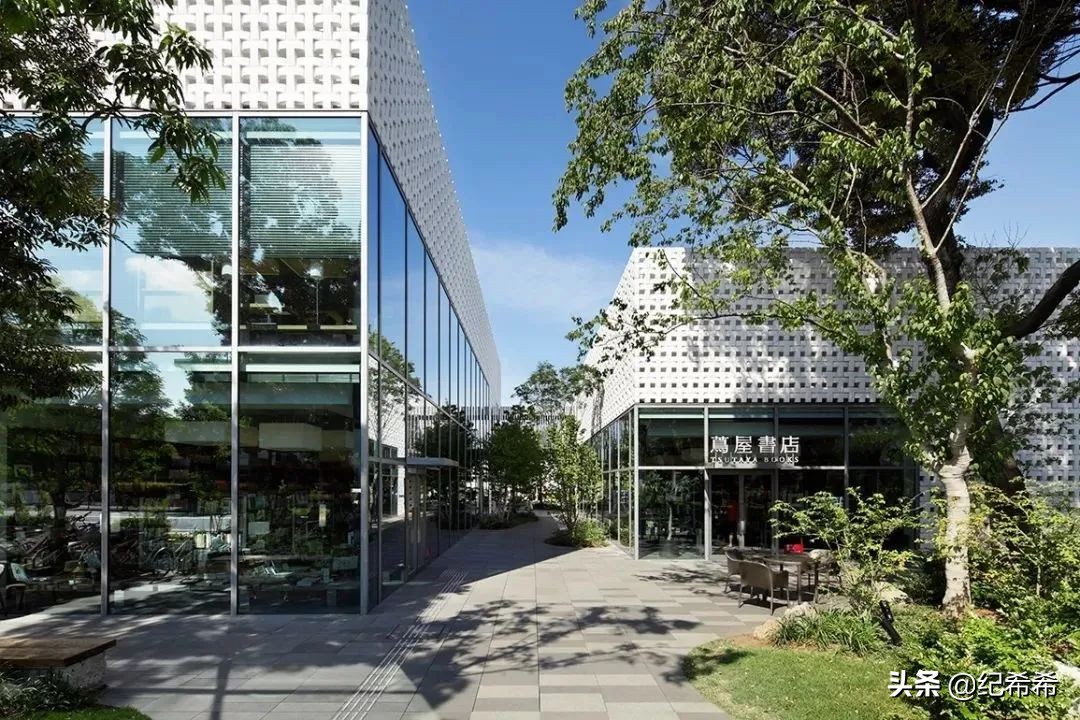 小巷子里藏着最好吃的美食,东京美食街游玩攻略