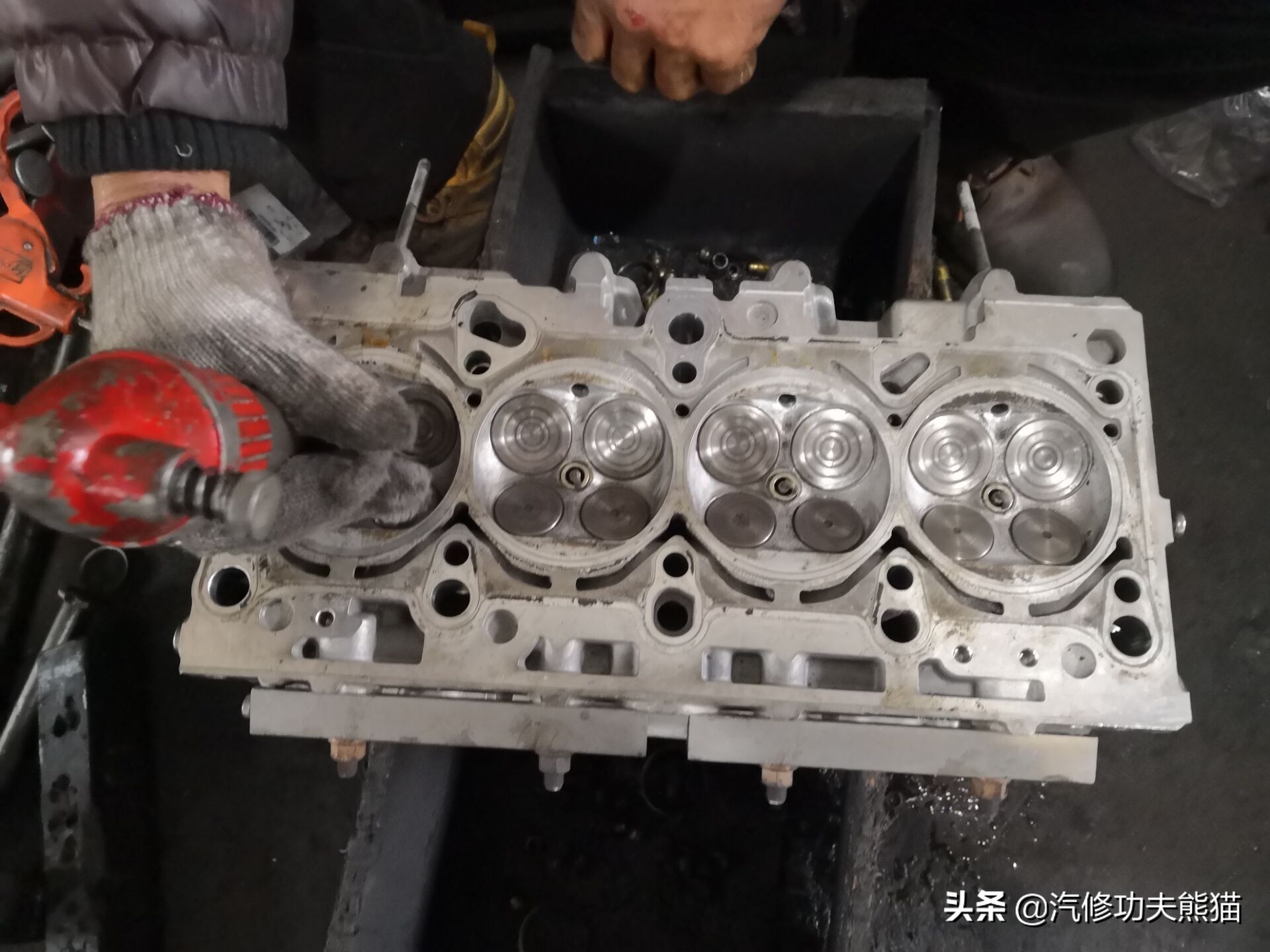 13年奥迪tts多少公里烧机油,奥迪tts急加速故障灯