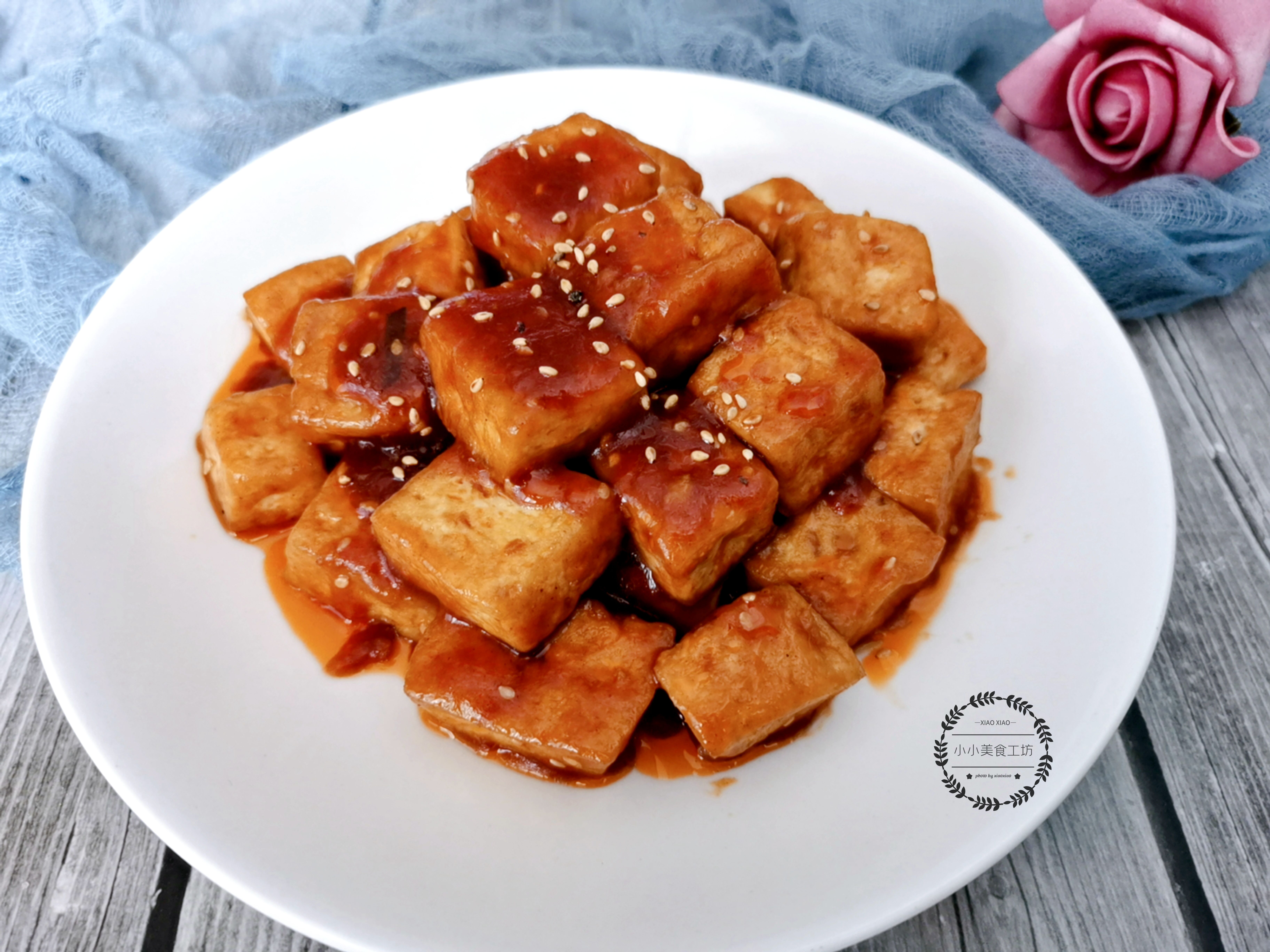 炒豆腐先放豆瓣酱还是豆腐,豆腐怎么炒不碎入味