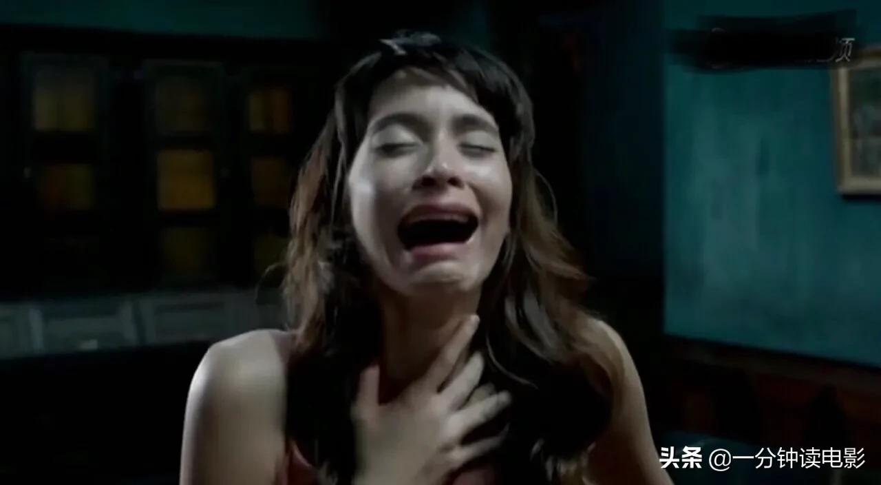 《鬼片场》拍摄现场闹鬼所有工作人员被吓跑只有美女演员不知情