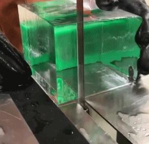 让你心动的搞笑图片,搞笑gif笑死人的动图