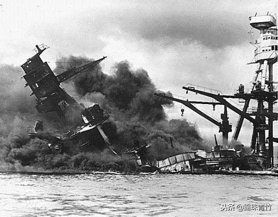 日军偷袭珍珠港片段视频,二战日军偷袭珍珠港集锦