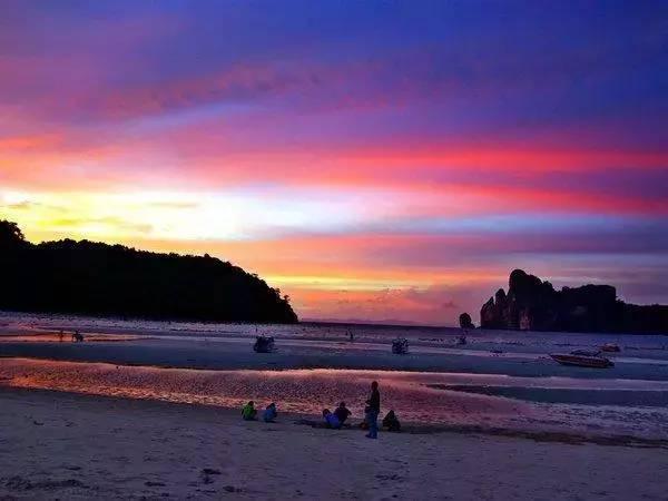 泰国旅游景点门票价钱,泰国拜县旅游必去景点