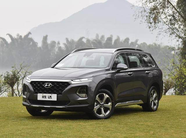 别克昂科威跟现代胜达,别克昂科威和现代胜达