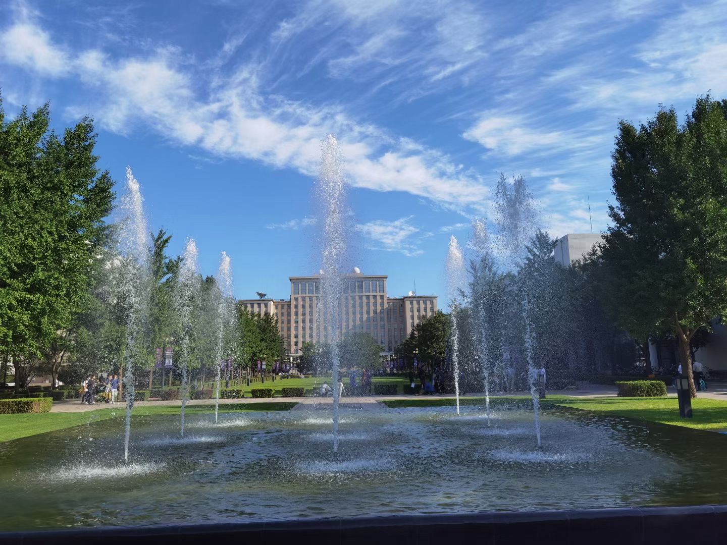 计算机专业哪个学校最好600分左右,北京多少分能上北京理工