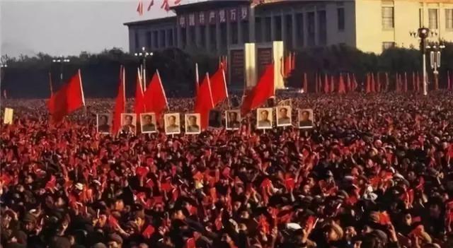 毛主席到底伟大在哪里？总结得真好！