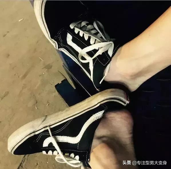 匡威男鞋公认最好看的一款,穿腻了aj1