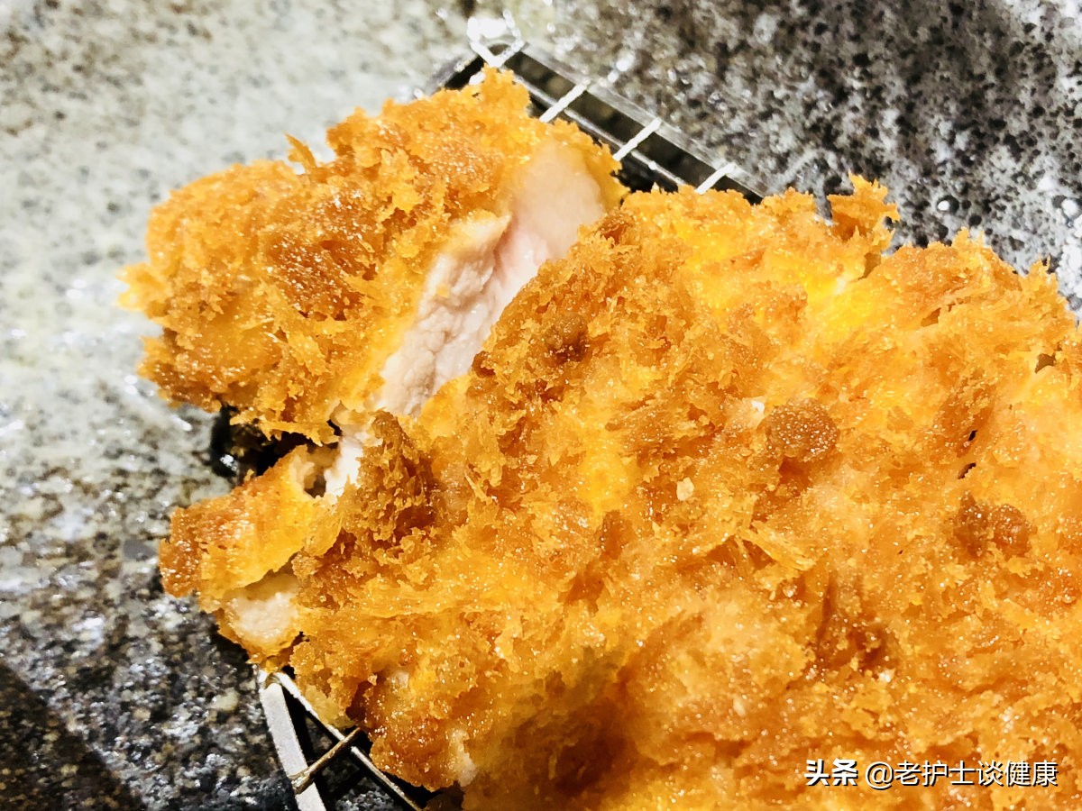 肠炎老不好，吃药也不管用，专家建议：坚持做这5件事，保你健康