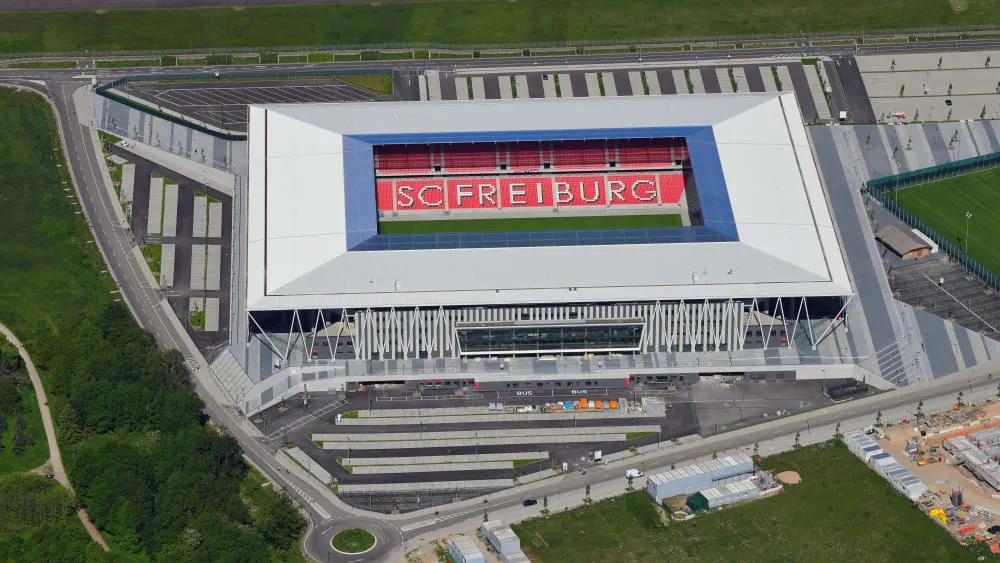 与地脉相契的建筑|德国弗莱堡欧罗巴公园足球场正式开放/HPP