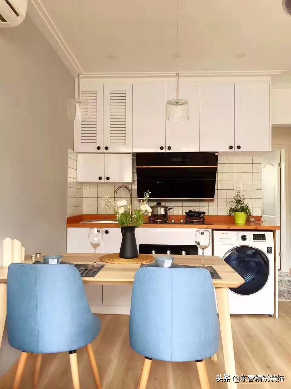 餐厨一体设计让空间显得很宽敞,餐厨客厅一体设计效果图