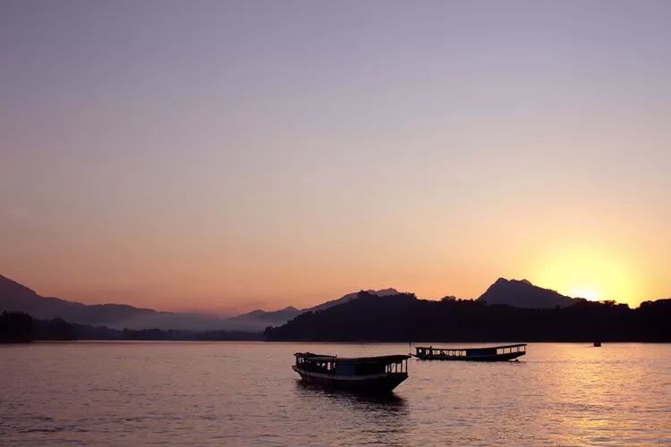 一晚80000，历时10年，耗资33亿的上海安缦，...