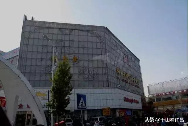 胖东来年轻时候的照片,胖东来早期影像