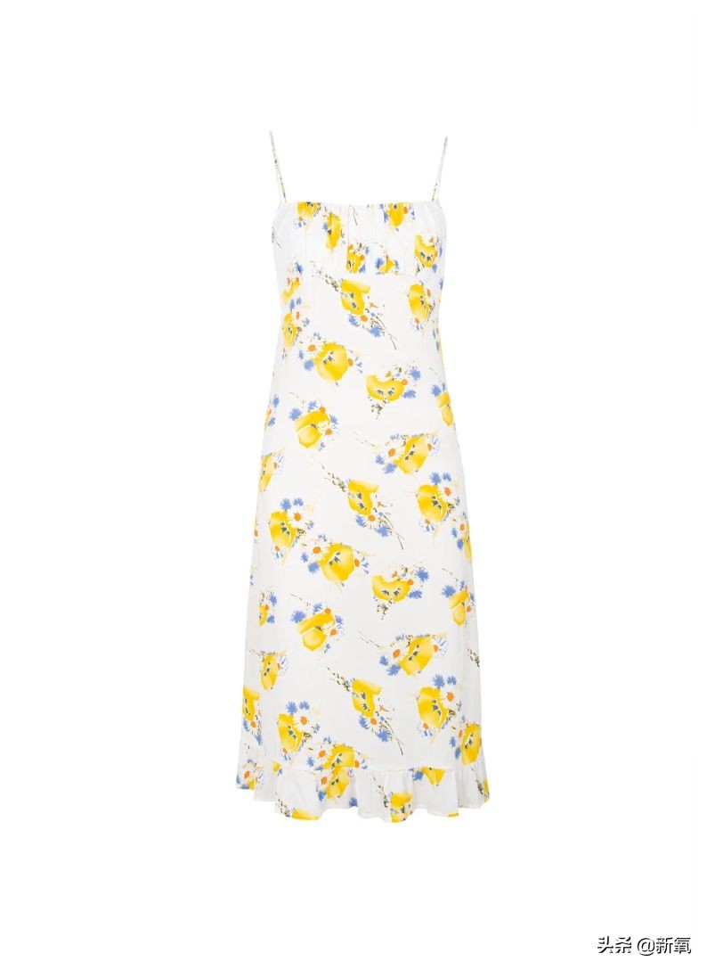 钟楚曦同款连衣裙丝绒,钟楚曦同款白色吊带连衣裙