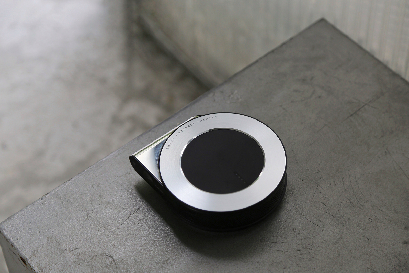 坚果微果i6有高清接口吗,坚果微果i6投影太暗