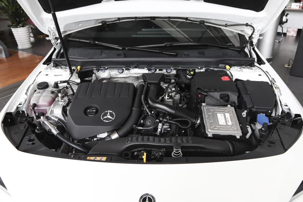 奔驰CLA200座椅,奔驰cla200座椅全包