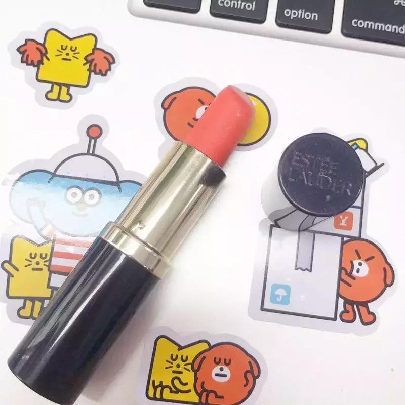 戏精美女同事，竟然用踩雷彩妆给直男化了个妆……