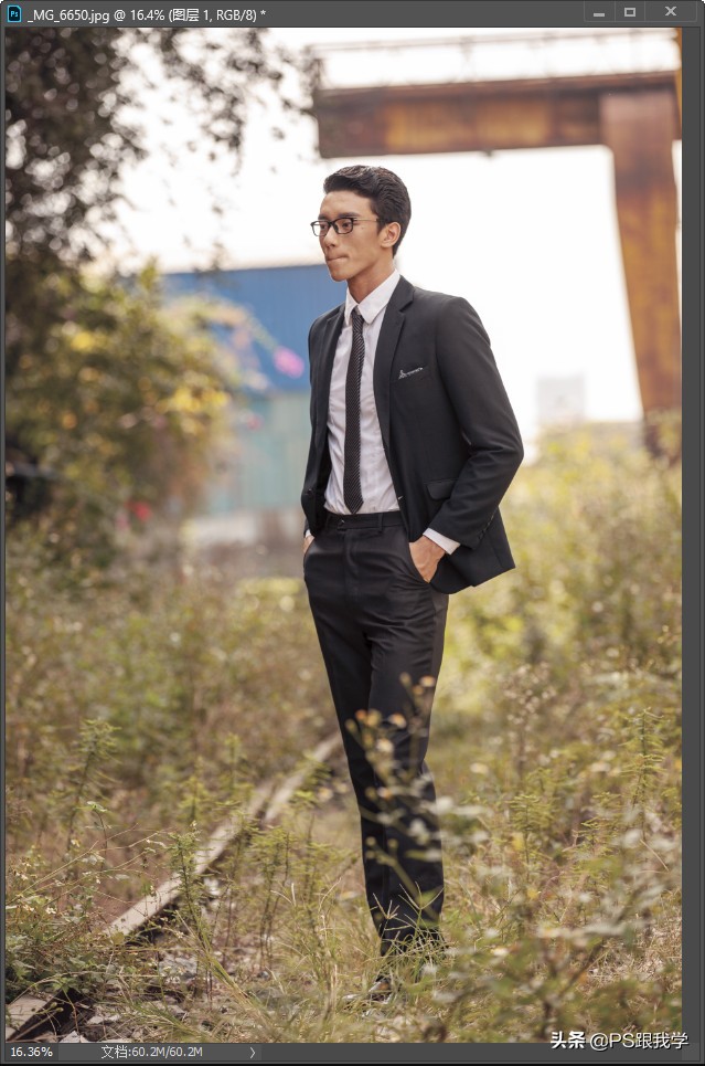 黄色调焦灼感的人像片，如何简单又快速的平衡色彩，变成中性色