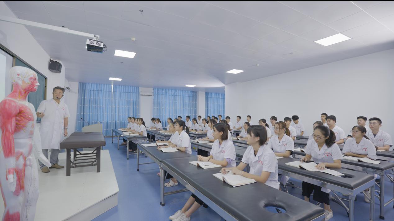 广州涉外学院高职部,广州涉外学院招生简章