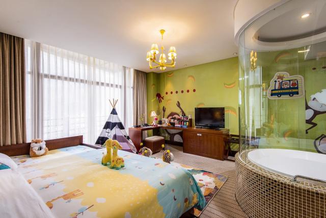 花水湾温泉度假酒店,金陵花水湾温泉酒店