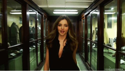 杨幂生完孩子后容光焕发,杨幂生完孩子后颜值直线下降