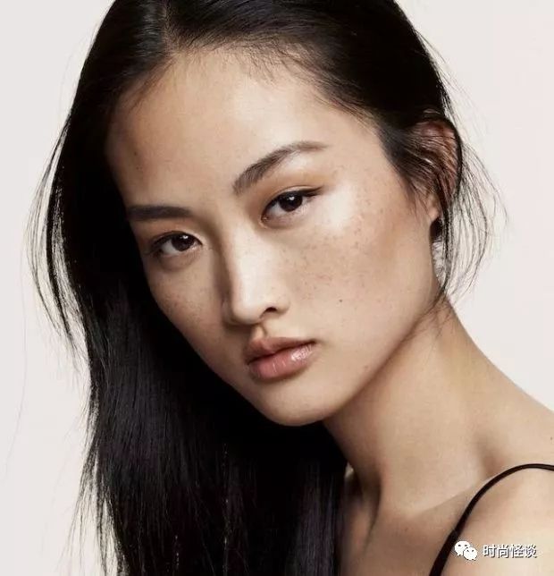 又一时尚品牌因为辱华登上热搜，但是...