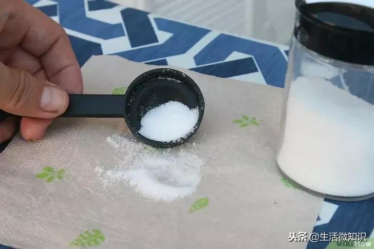 学会这两个方法，让熨斗光洁如新！