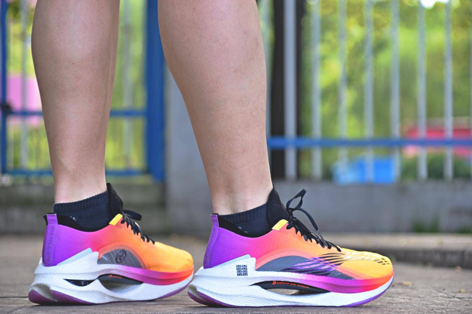 跑鞋体验测评,李宁缓震最好的跑鞋