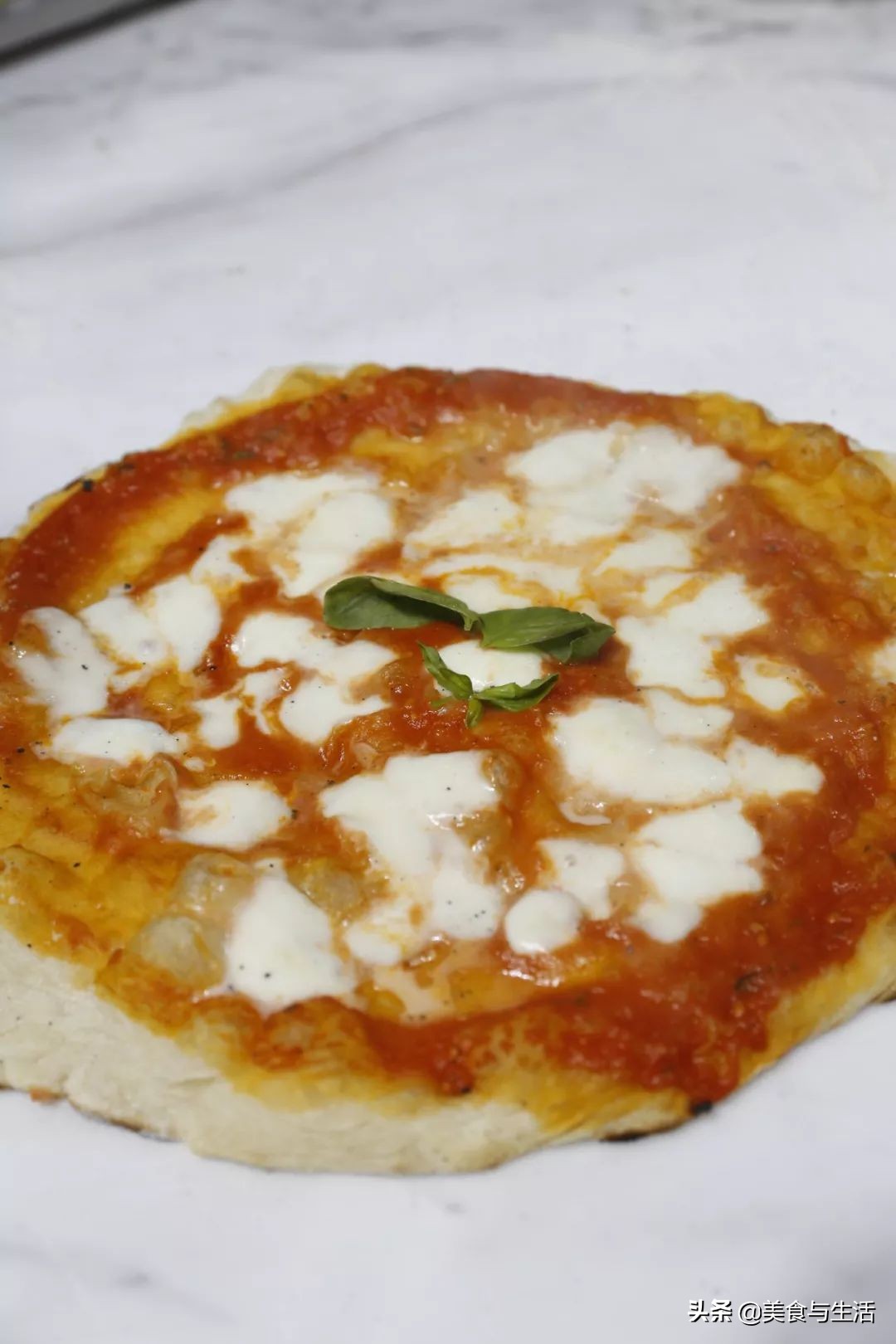 简单又美味的经典玛格丽特披萨,吃货必备的几款披萨