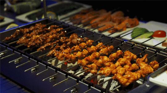 羊肉串最火的烧烤店,羊肉串烤炉哪个品牌好