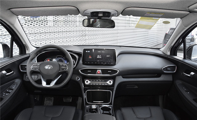 2020现代胜达6座版用车体会,胜达2017款2.0t自动两驱智能型7座