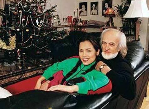 一首爱的奉献女版,一首爱的奉献原唱