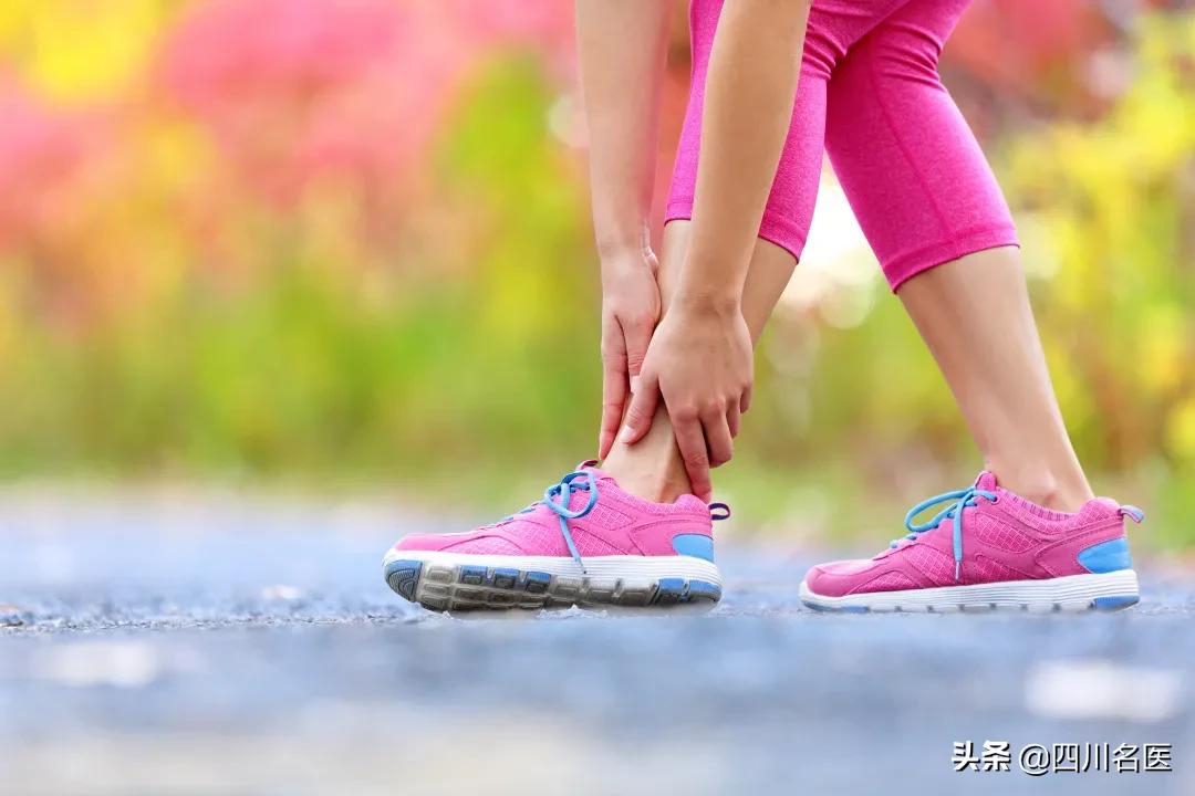 走路扁平足是什么原因,走路脚掌痛是大病前兆