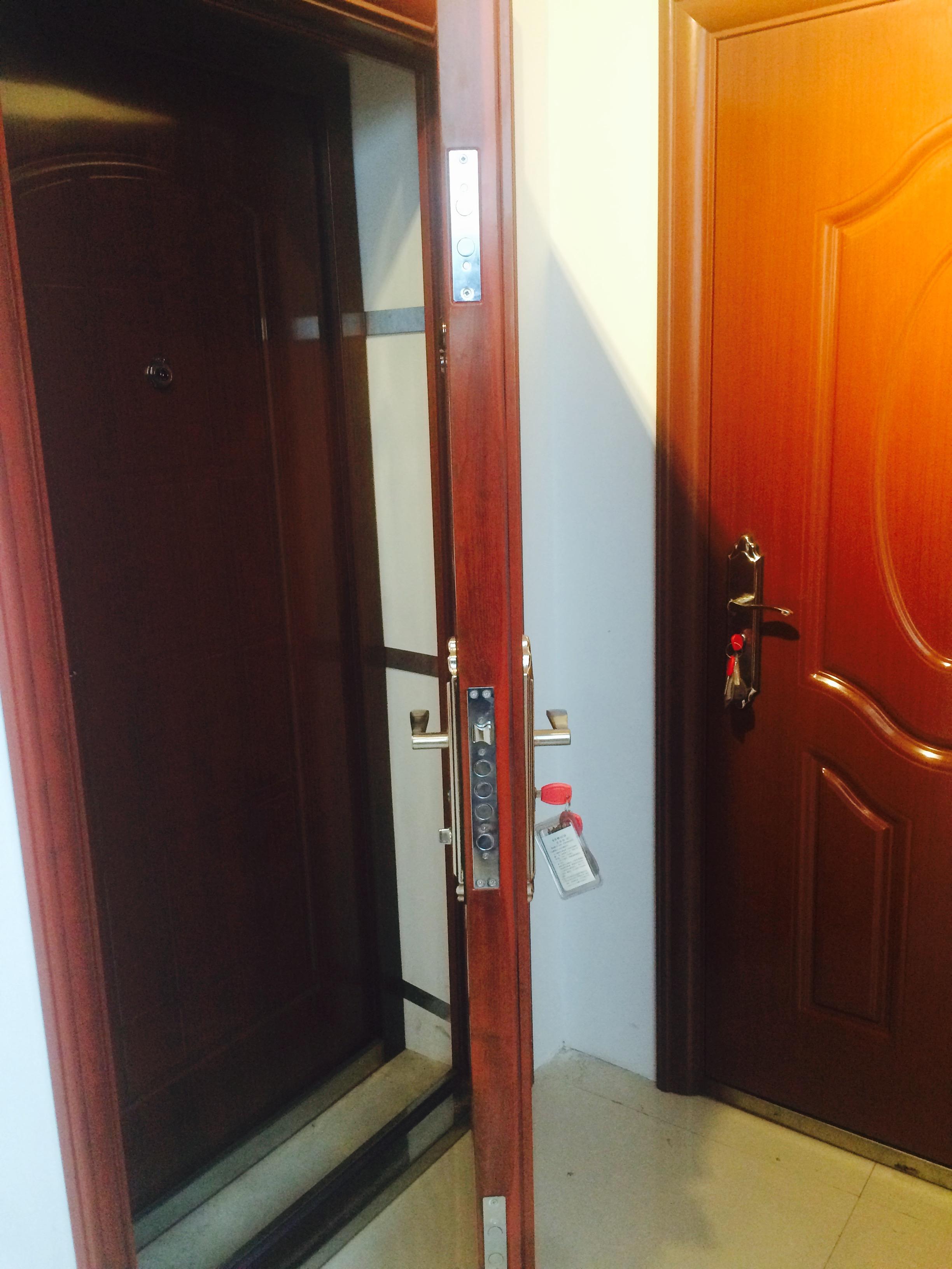 甲级防盗门和不锈钢门的区别,金属门属于钢门窗吗