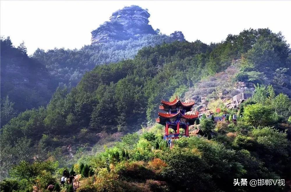 七步沟峡谷幽深,探幽访古景区