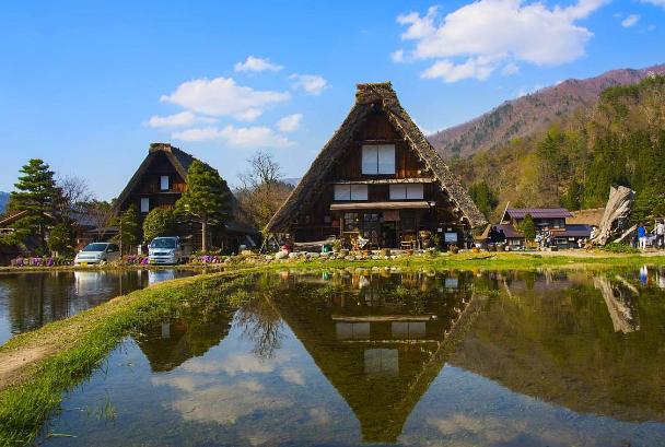 含机票最适合穷游的国家,什么月份旅游机票最便宜