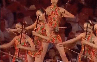 “奥运宝贝”的香艳上位史，和她背后的神秘大佬们