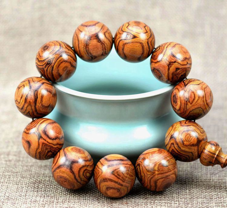 海南黄花梨老料木板鉴别方法,海南黄花梨与缅甸花梨的鉴别